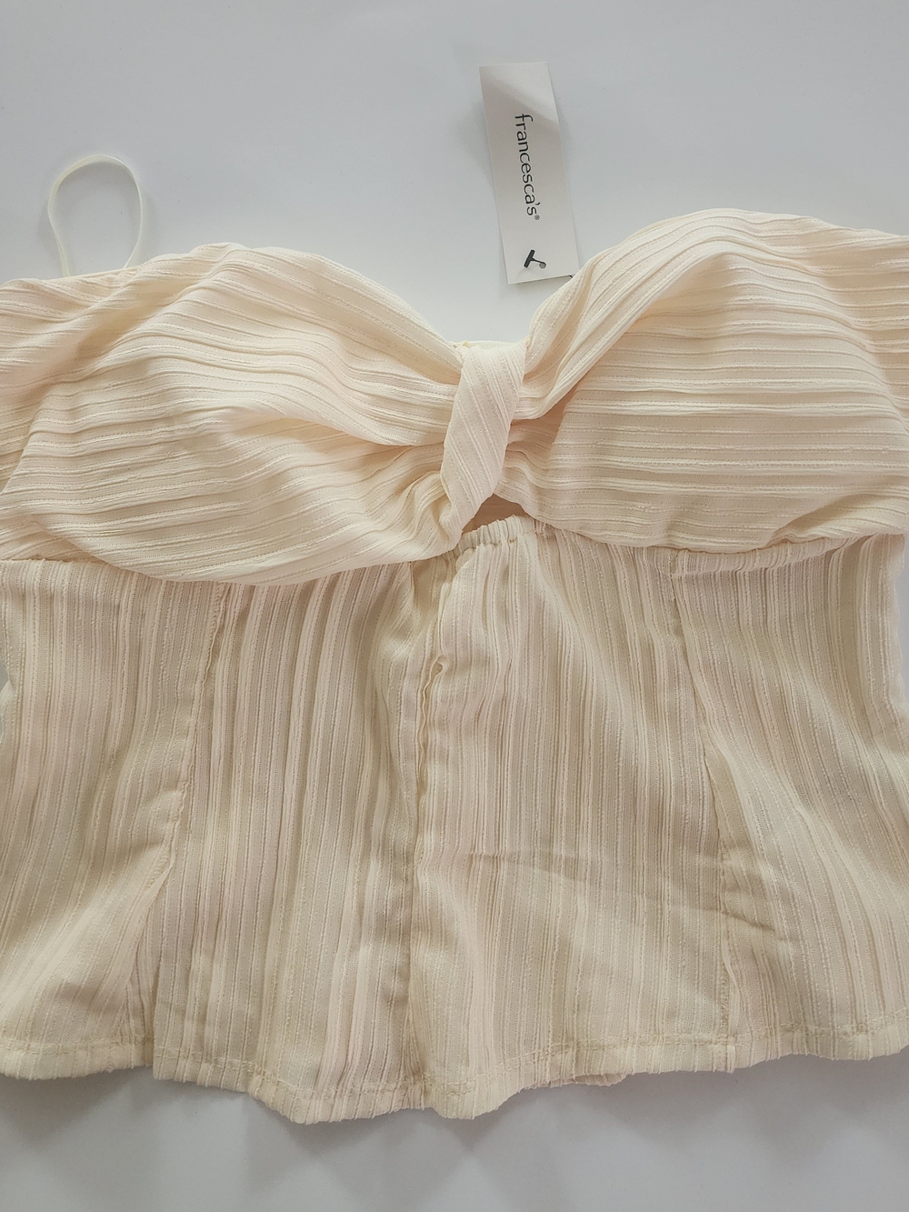 Francesca's Collections Cream Pleated Twist-Front Cami